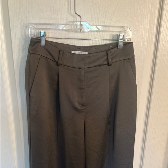 LOFT Pants - Loft Wide Leg Satin Dress Pant Trouser Size 2